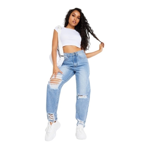 PrettyLittleThing Denim - Pretty Little Thing Light Blue Wash Extreme Distressed Hem Knee Rip Mom Jeans 6